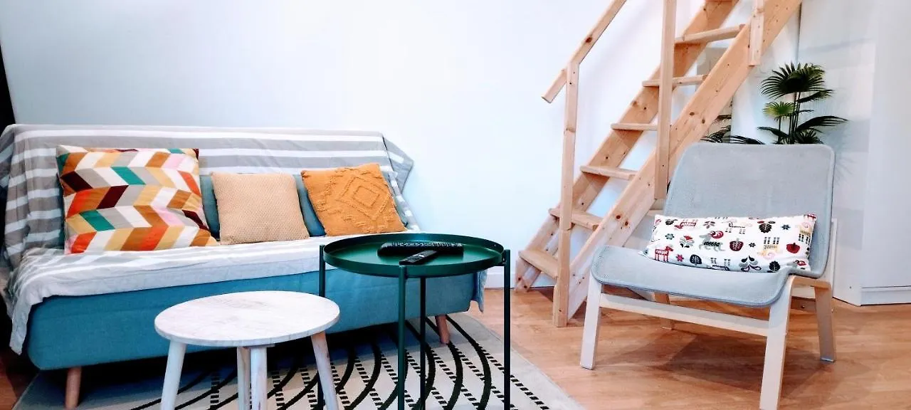 La Maison Des Nomades Netflix Disney Prime Video Apartamento Avinhão 0*,